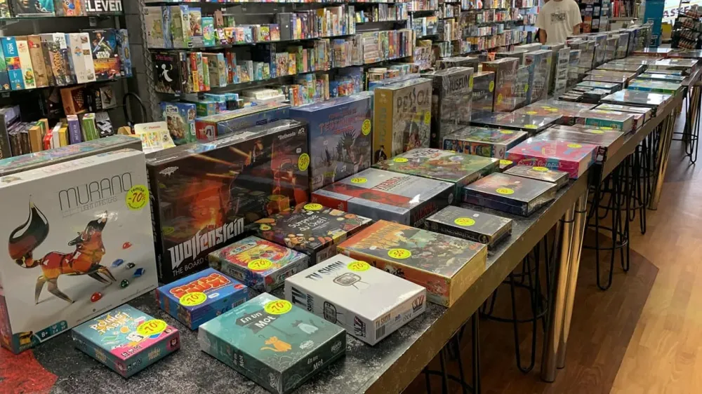 Magasin-de-jeux-de-societe